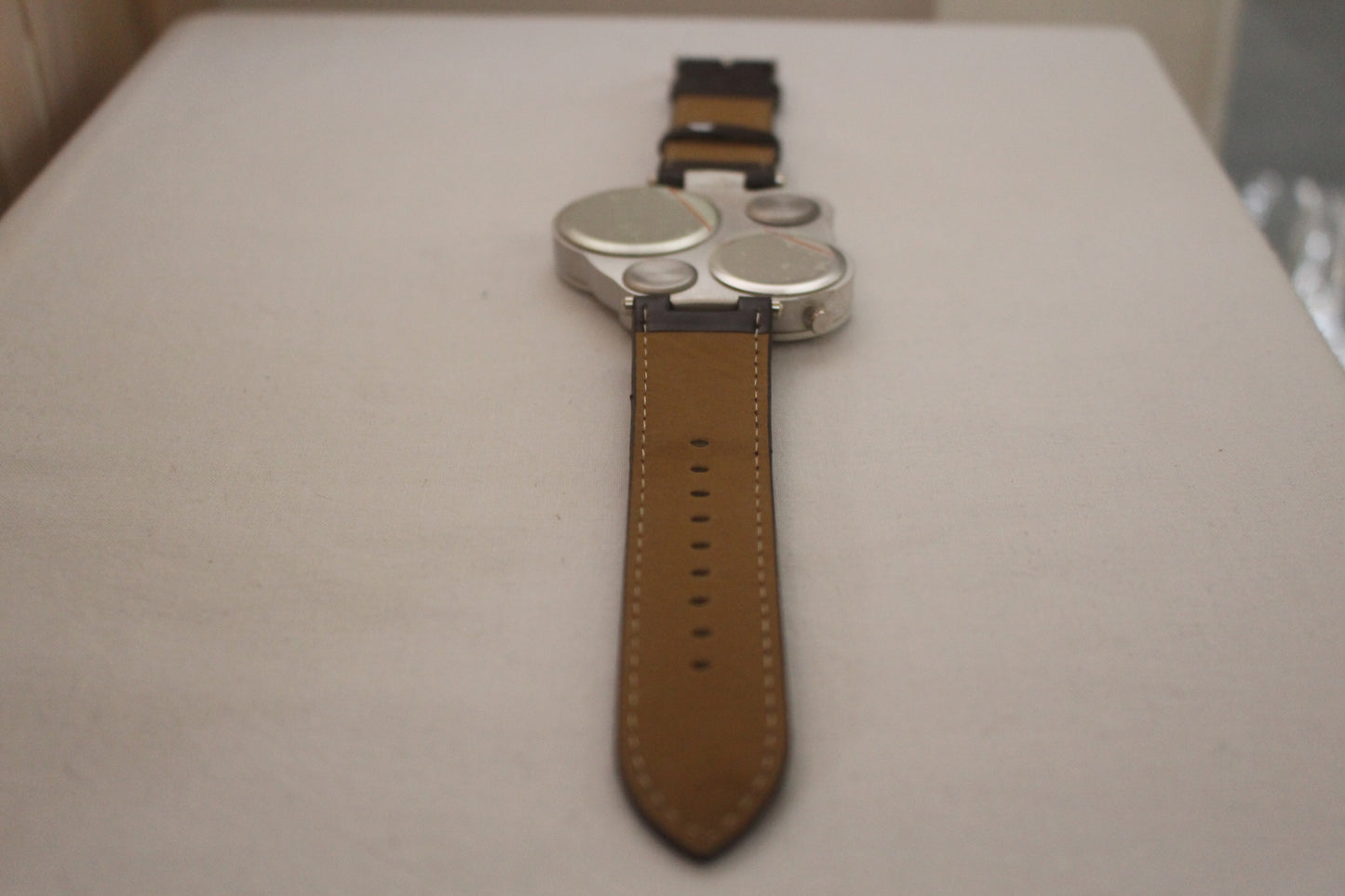 Oulm Men's Steampunk Dual Time Zones Unique Wrist Watch