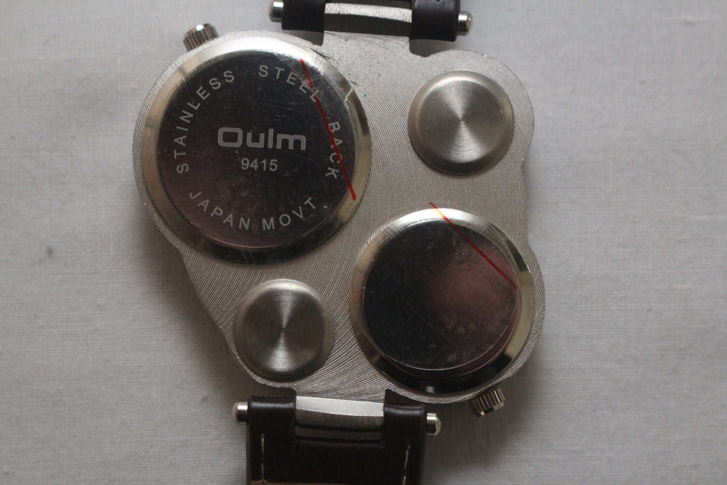 Oulm Men's Steampunk Dual Time Zones Unique Wrist Watch