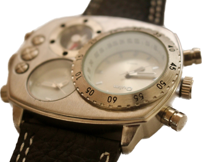 Oulm Oversized Dual Time Zone Men’s Fashion Wrist Watch with Compass