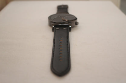 Oulm Dual Movement Jump Hour Luxury Business Wrist Watch